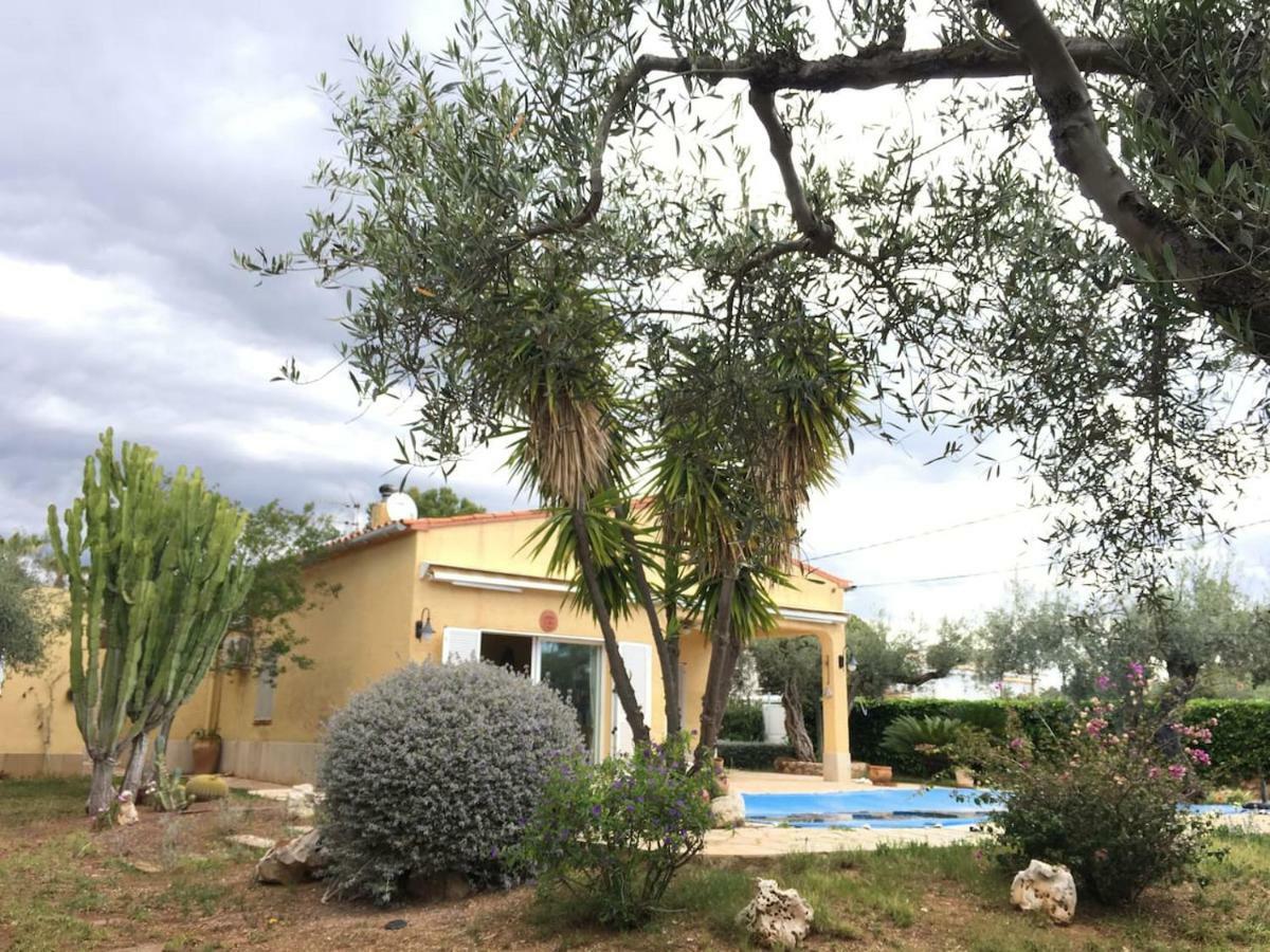 La Inopia Villa L'Ampolla Exterior photo